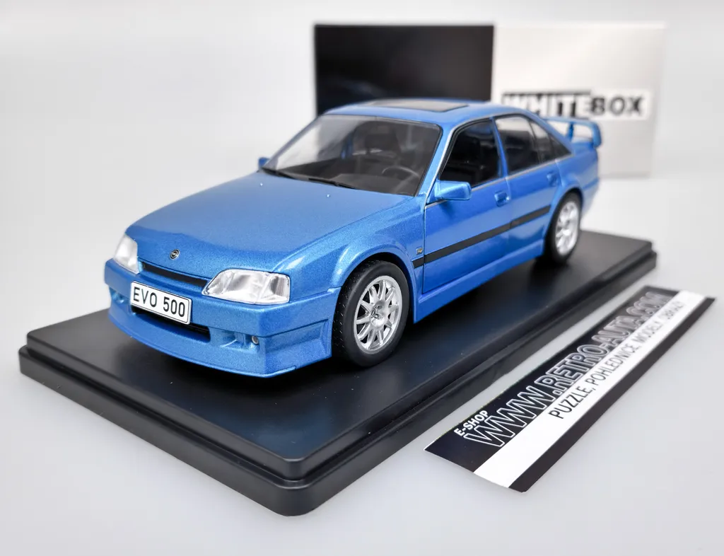 Modèle Réduit Opel Omega Evolution 500 1:24 pour Vitrine Collection