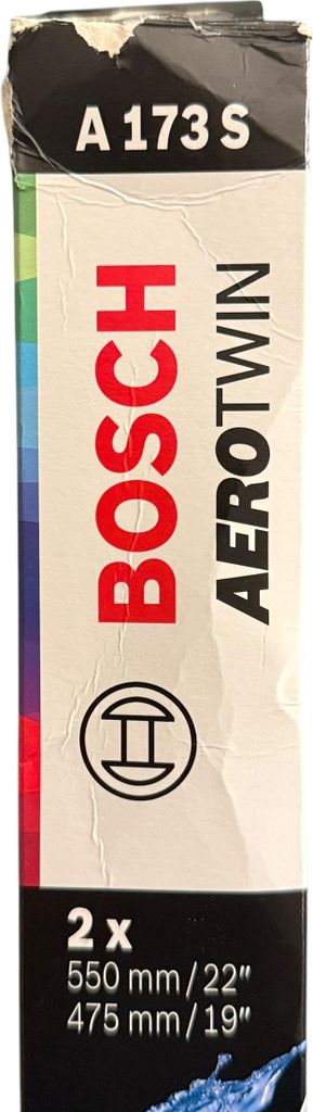 A close-up of a product box for Bosch Aerotwin windshield wipers.