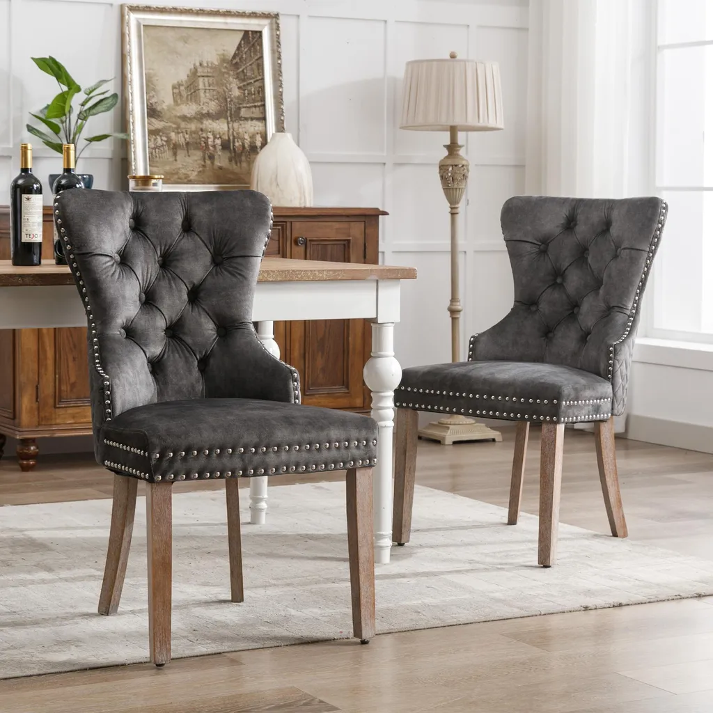 Chaise médaillon avec heurtoir dorsal et garniture à clous en velours gris