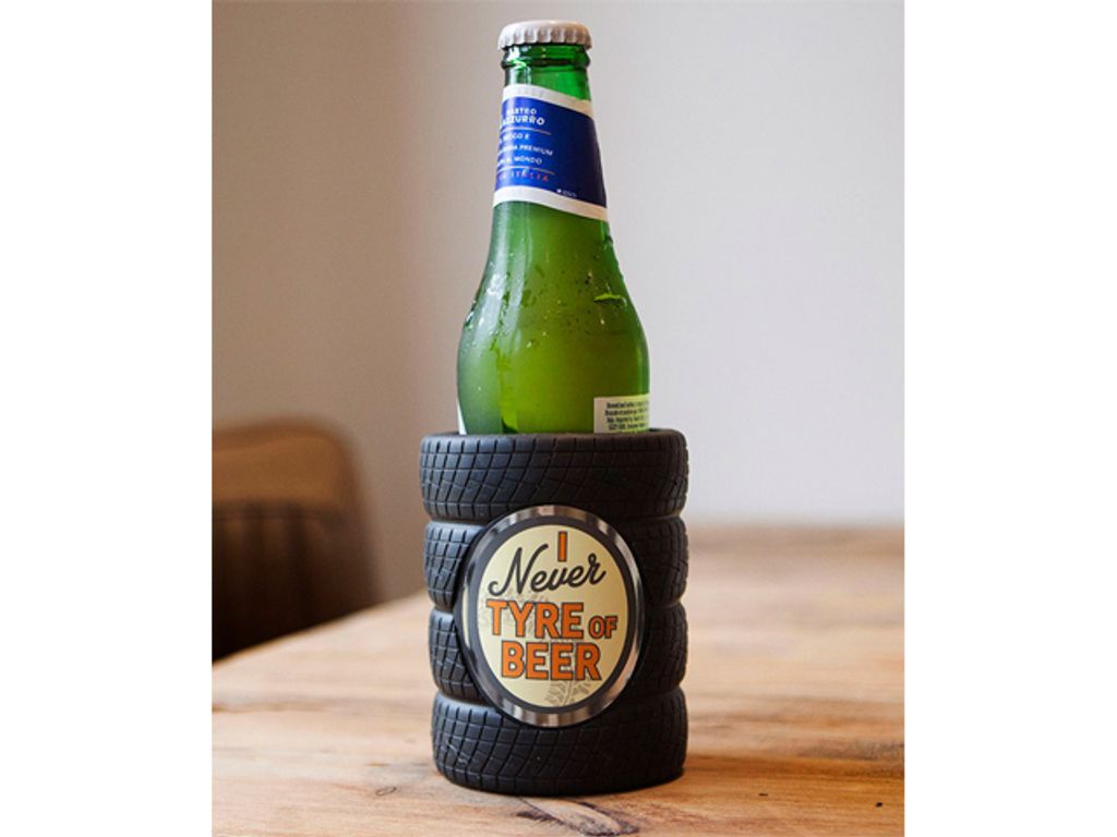 Kühltasche für Bierflaschen in Reifenform