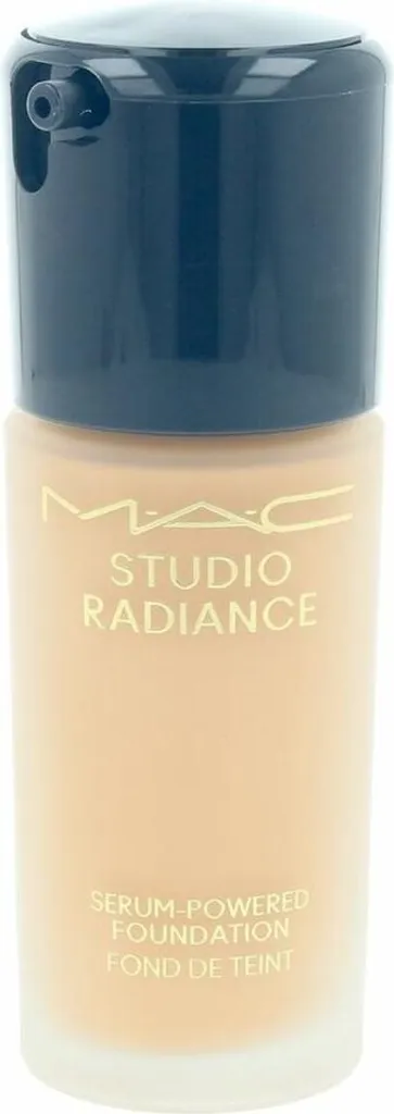 Fond de Teint Fluide MAC Studio Radiance Effet Peau Nue et Éclat Naturel