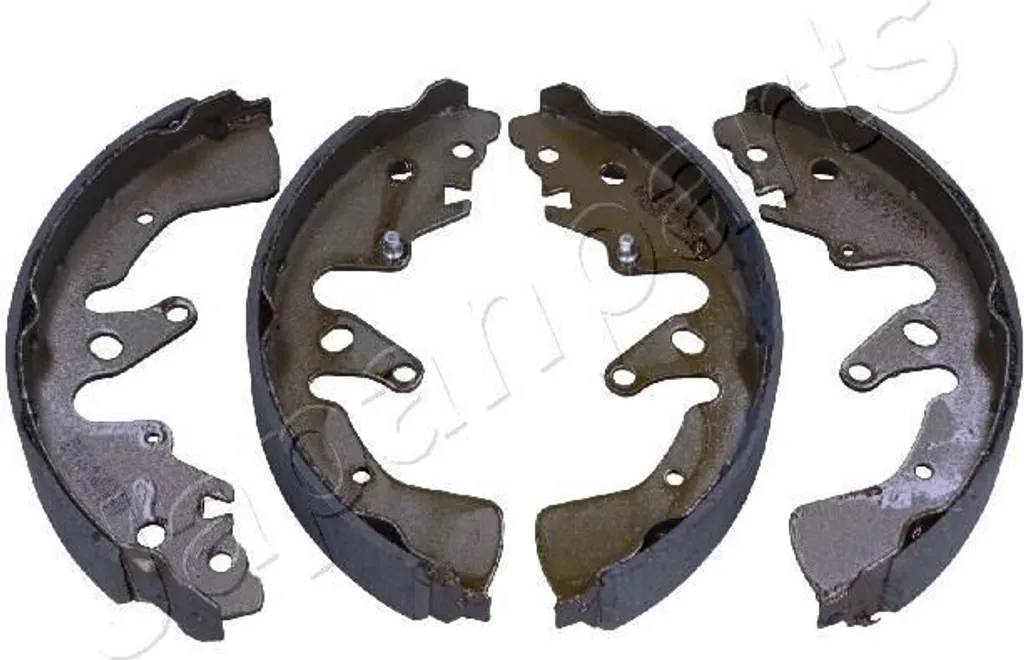 Remplacer mâchoires de frein arrière Suzuki Grand Vitara II kit GF-824AF