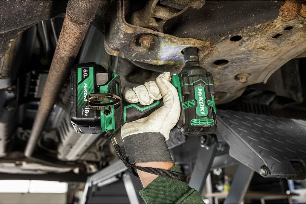 Clé à Chocs Hikoki 18V 345 Nm pour Débloquer Boulons et Vis Difficiles