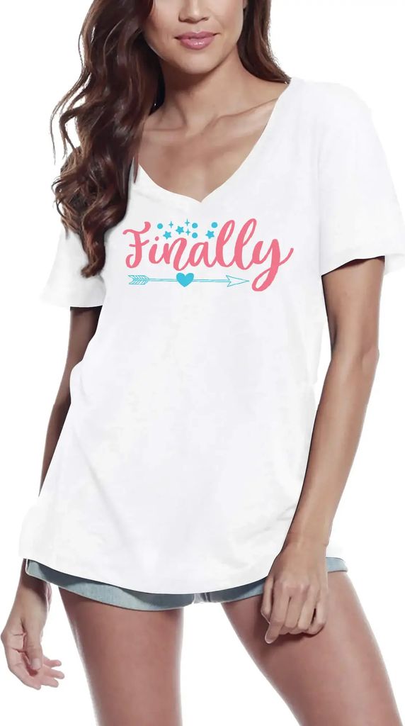 Damen Grafik T-Shirt V-Ausschnitt Endlich Liebesherz – Finally Love Heart – Öko-Verantwortlich Vintage Jahrgang Kurzarm Lustige Druck Geburtstag