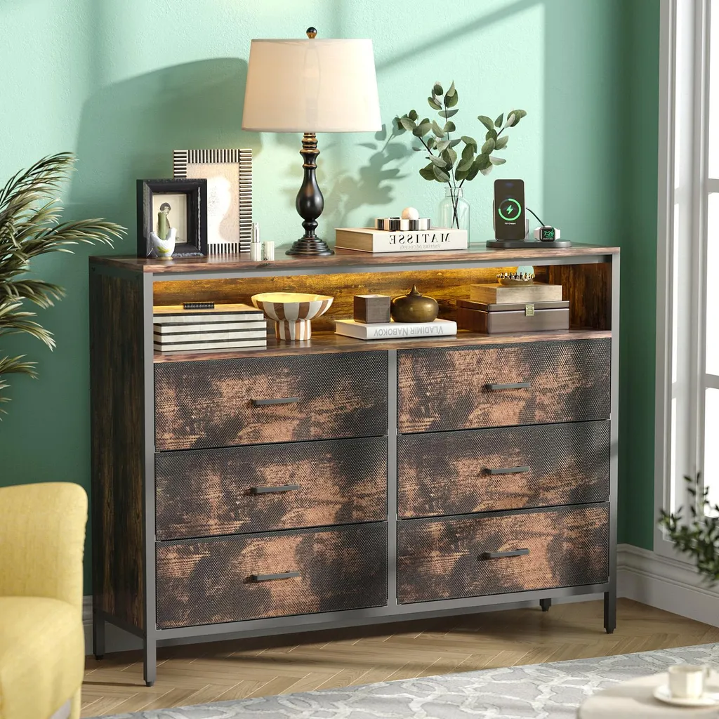 Commode 6 tiroirs pour ranger vos vêtements et charger vos appareils USB