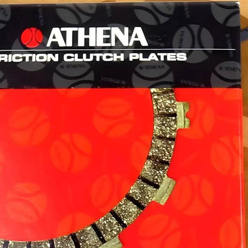 Kit Embrayage Disques et Couvercle avec Joint Athena pour Gas Gas EC 125