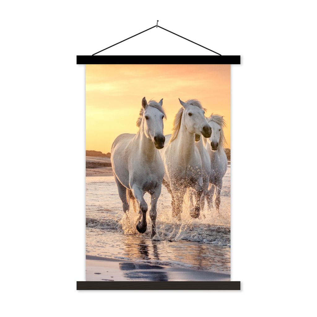 MuchoWow Textilposter Pferde - Sonne - Meer - Strand - Tiere 120x180 cm mit schwarzem Rahmen - Fotos
