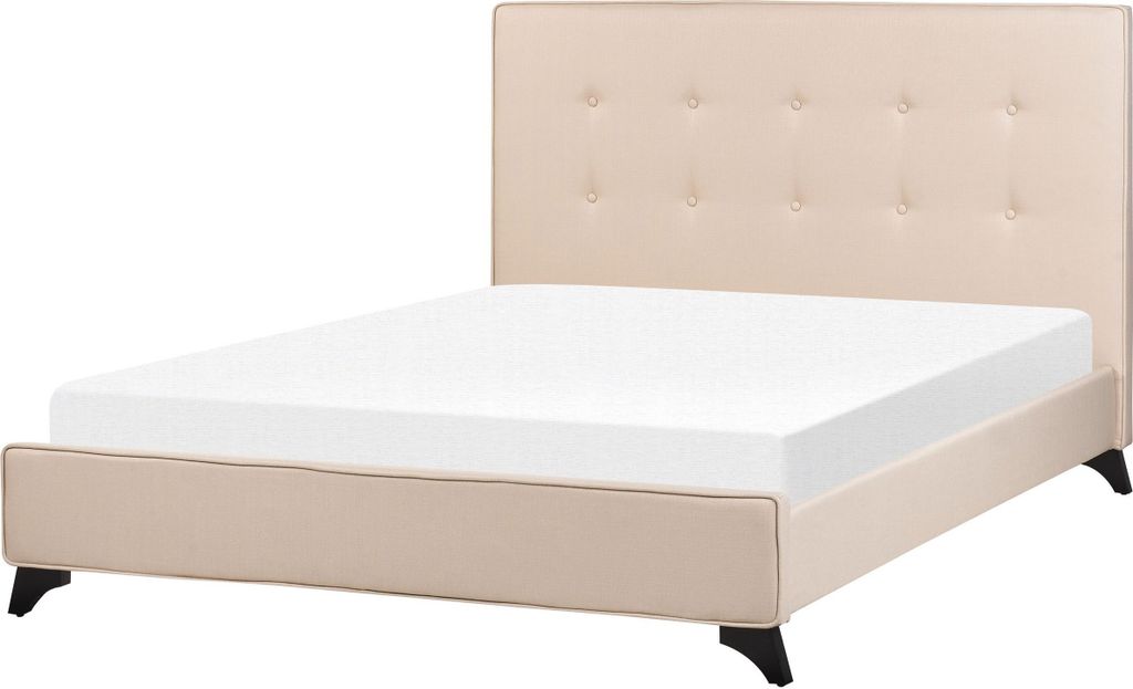 BELIANI Polsterbett Beige Stoffbezug in Leinenoptik mit Lattenrost 140x200 cm Hohes Kopfteil Gesteppt Holzbeine Modern Schlafzimmer Doppelbett Ehebett