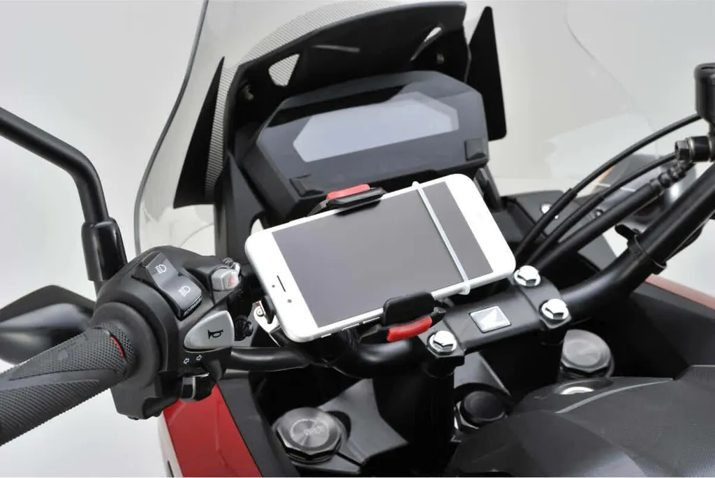 Support de Téléphone Universel Moto et Vélo à Fixation Rapide 22-29mm