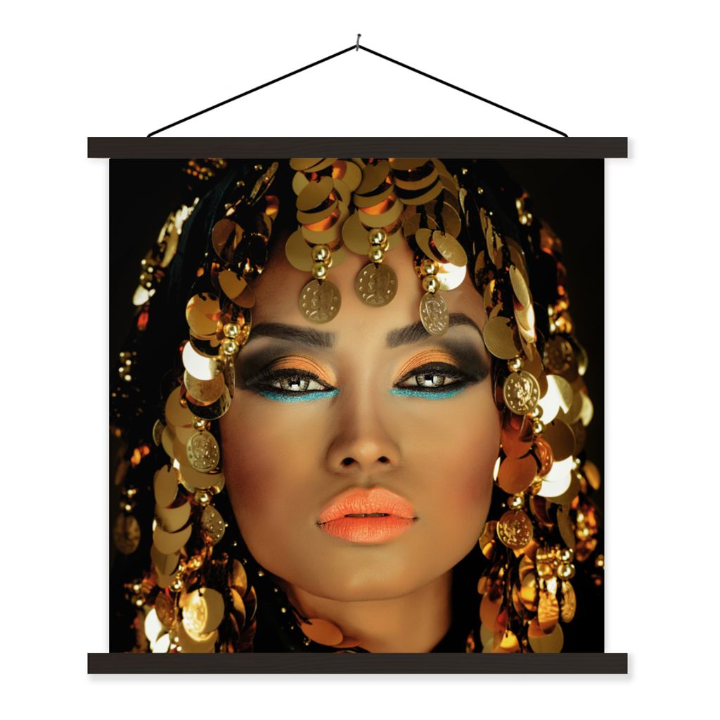 MuchoWow Textilposter Frau - Kleopatra - Gold - Schmuck - Make-up - Luxus 120x120 cm mit schwarzem Rahmen - Aufhängungsset