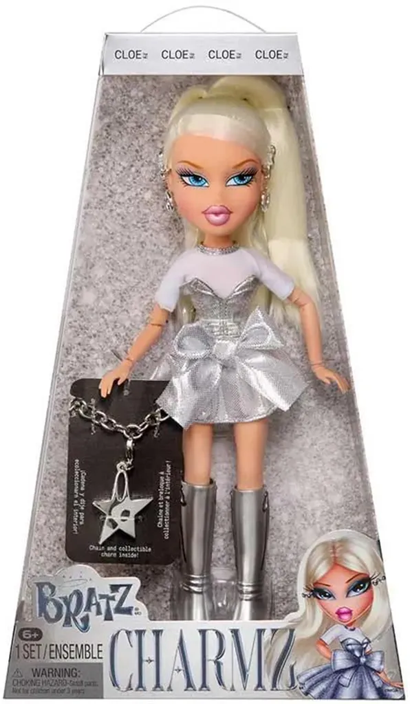 Poupée mannequin Bratz Charmz Cloe multicolore avec accessoires de mode