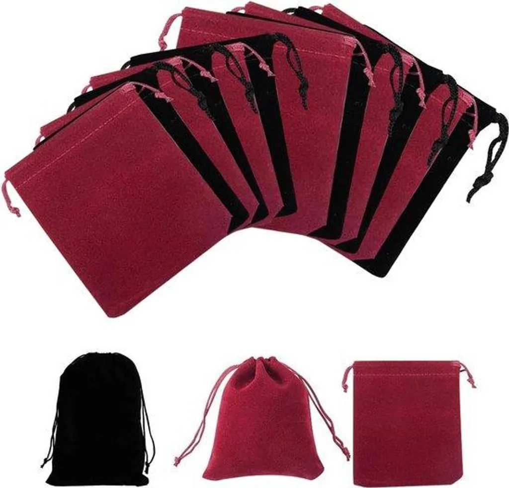 Costume poupée noir et rouge vin haute qualité - Fini les tissus fragiles !