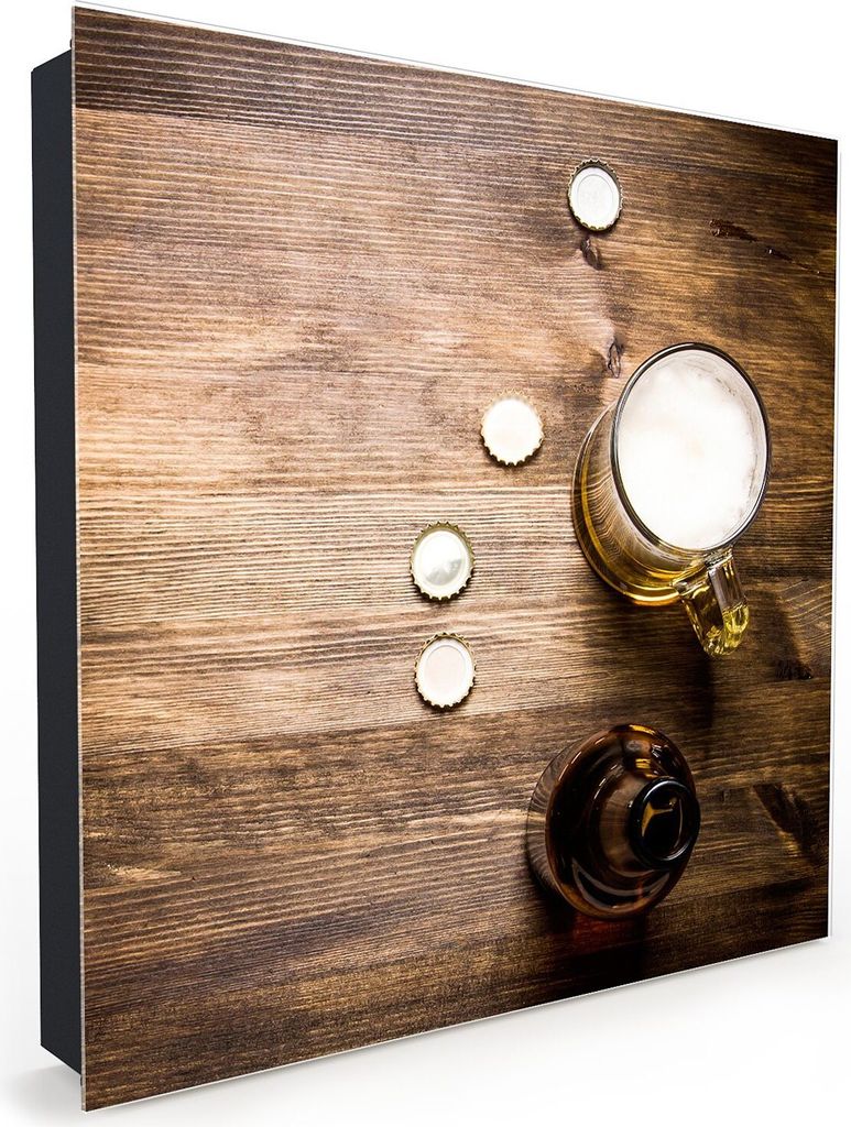 Nachbildung-Schlüsselkasten, Magnetpinnwand und Memoboard mit Glasfront Motiv Bierglas auf Holztisch