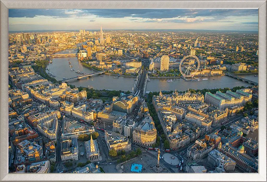 Londra di Notte: Poster Jason Hawkes in Cornice Shinsuke Argento