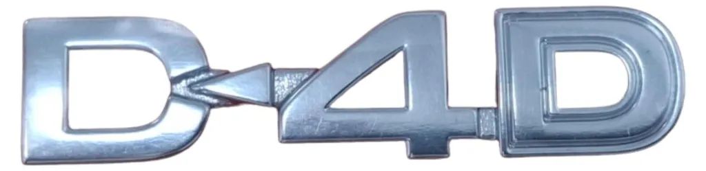 Remplacer un logo Toyota cassé ou volé - Emblème arrière 75447-02010