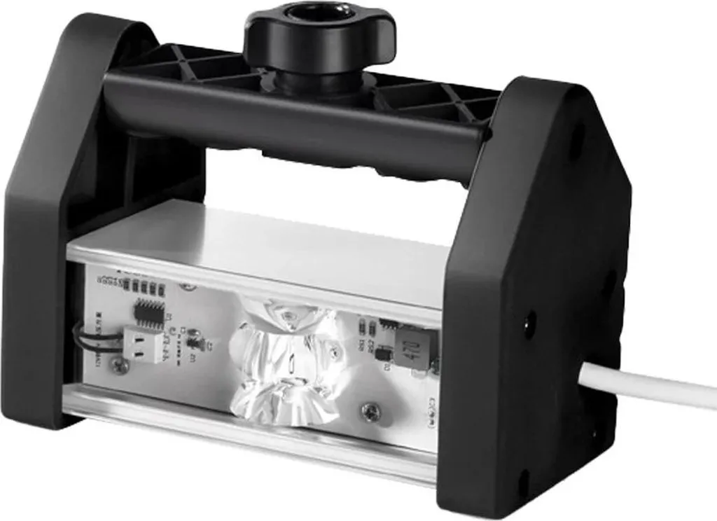 Éliminez les défauts de mur avec cette lampe LED d'inspection noire
