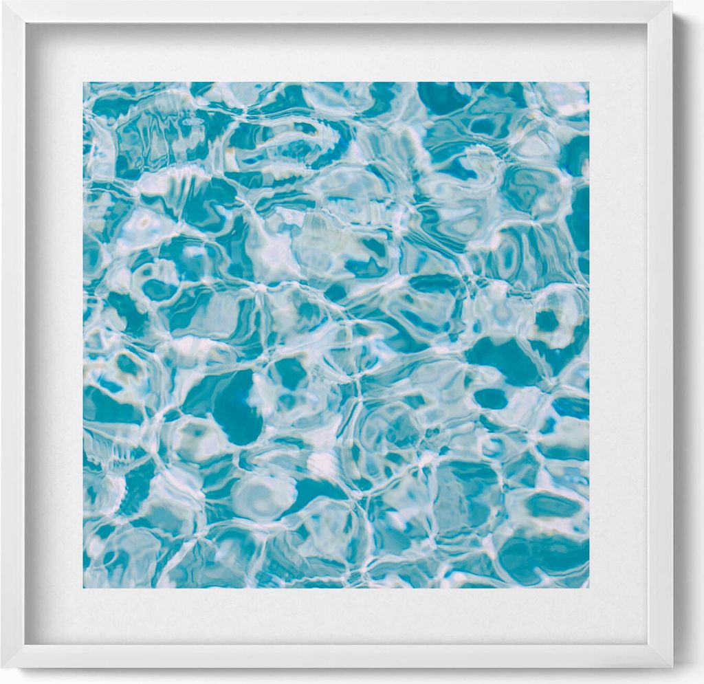 Ein Blatt mit klarem, blauem Wasser– Wandbild mit Rahmen – Gerahmtes Bild – Wanddekoration – 50x50 cm – Weiß Rahmen