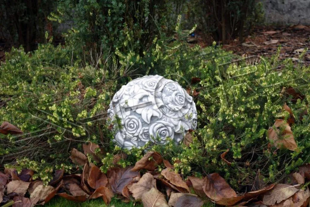 Sculpture de Jardin Boule Design 25cm - Sphère Décorative pour Terrasse