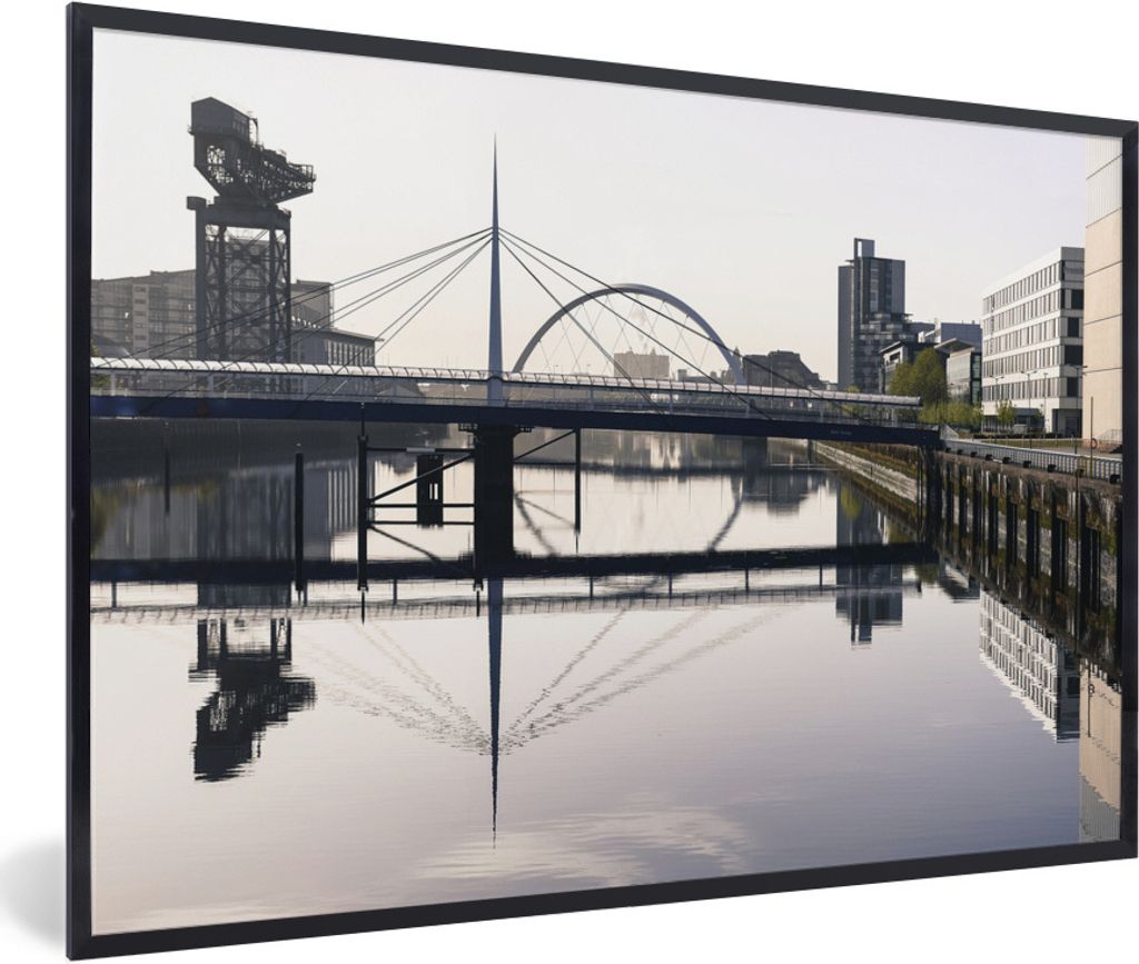 MuchoWow Gerahmtes Poster Fluss - Glasgow - Schottland 30x20 cm - Poster mit Schwarzem Bilderrahmen Wandposter Rahmen Foto Bilder - Kunstdruck - ...