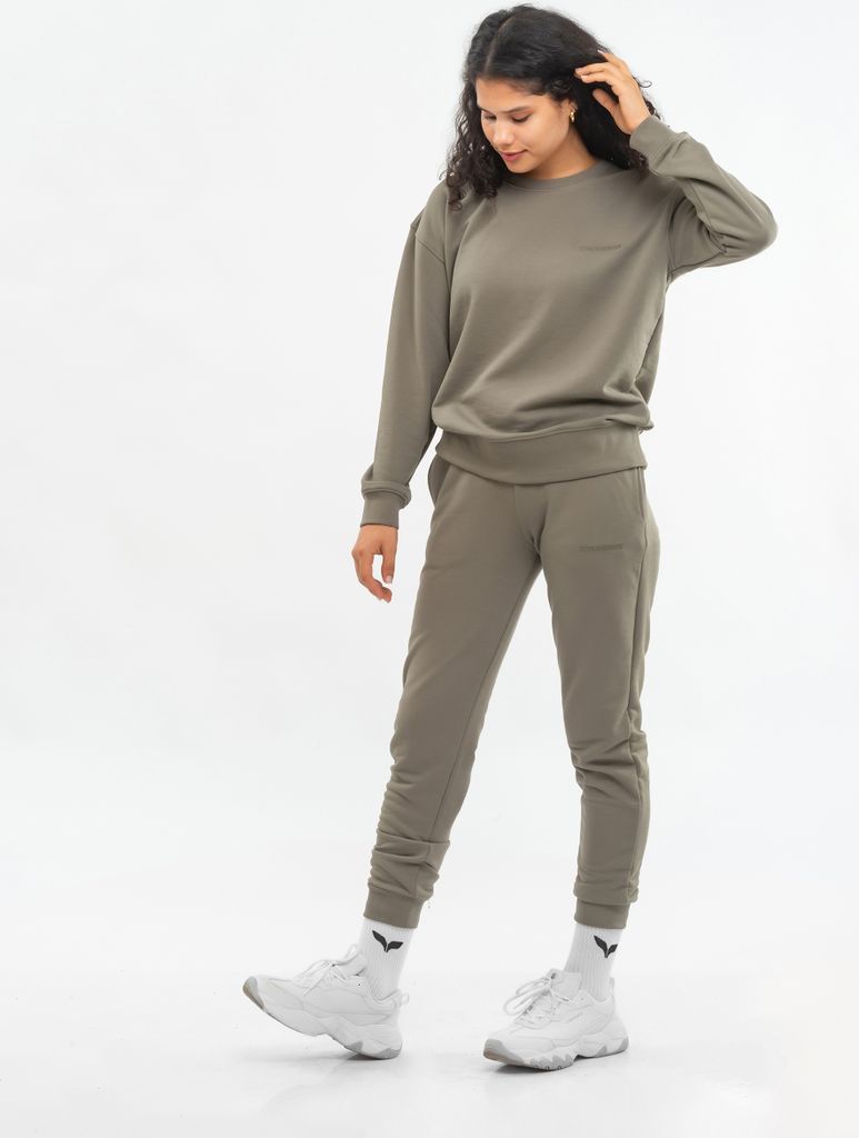 Tom Barron Freizeitanzug WOMEN OVERSIZE FIT SWEATSHIRT AND PANTS SETS