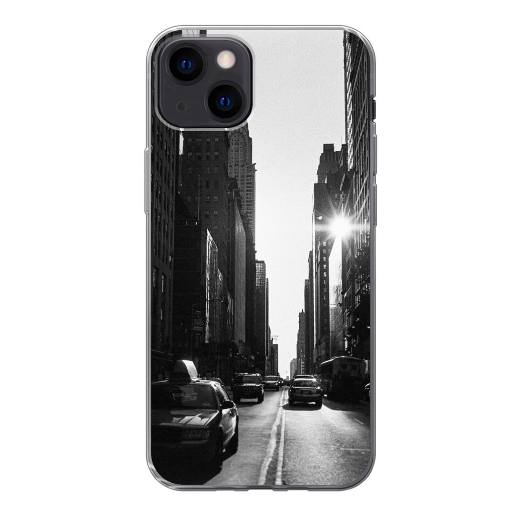 MuchoWow Handyhülle Schutzhülle Hülle für iPhone 13 Eine ruhige Straße in New York in Schwarz und Weiß Silikon Softcase Handy Hülle - Kart...