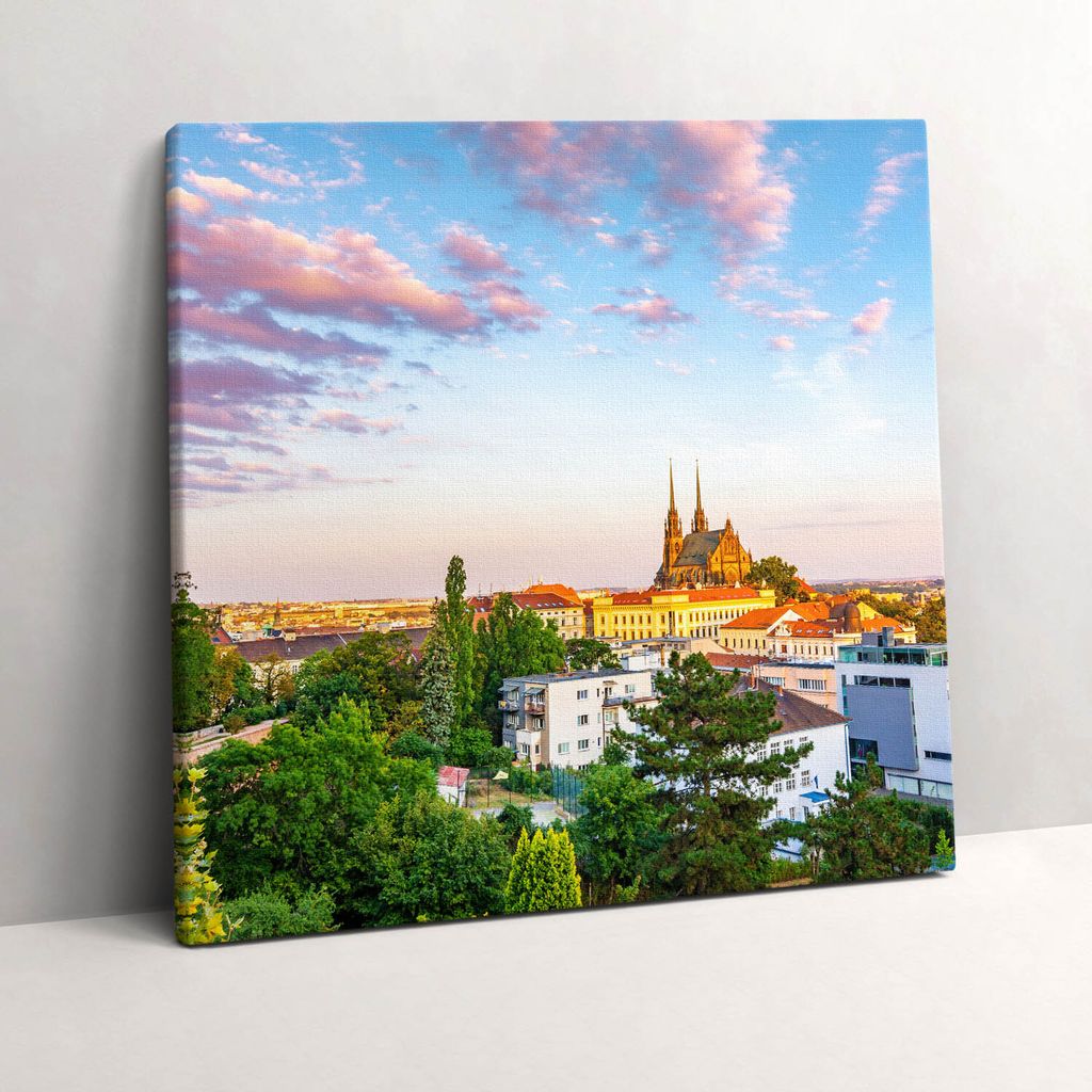Buildings Brno Czech Republic – Leinwandbild Wandbild – 60x60 cm – Leinwandbilder – Wandbilder – Schlafzimmer – Flur