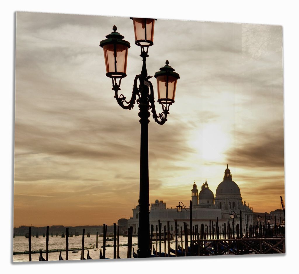 Wallario Herdabdeckplatte aus Glas, Größe 60 x 52 cm 1-teilig, Motiv Venedig - Lagune bei Sonnenuntergang
