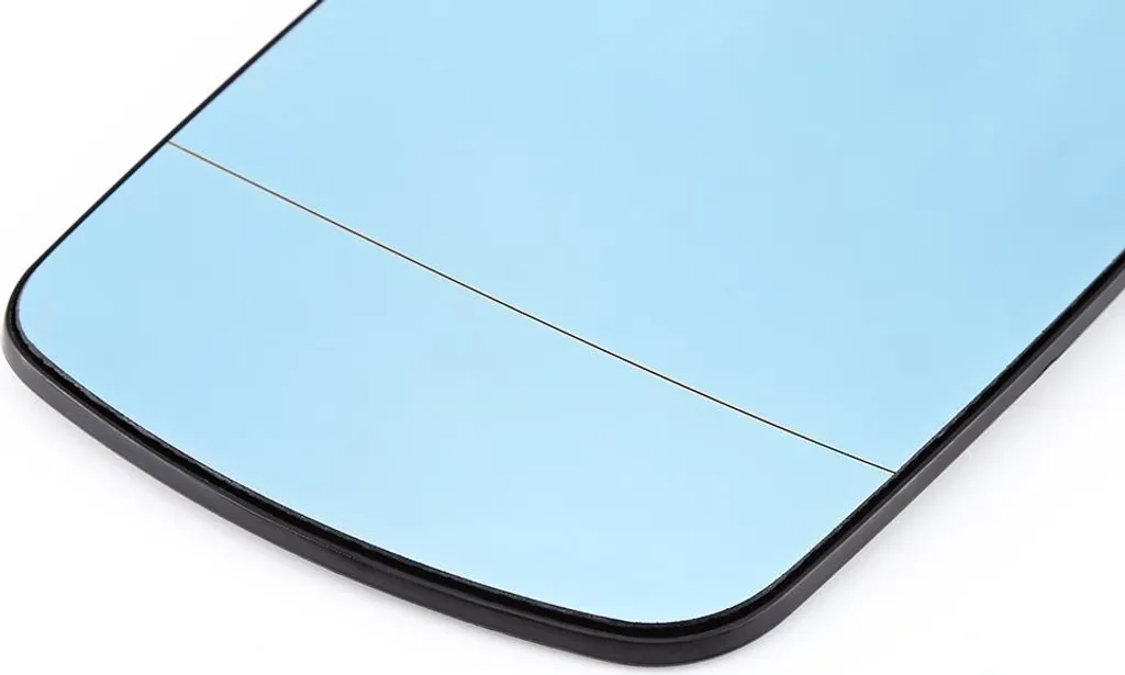 Rétroviseur Grand Angle en Verre Résistant pour Sécurité Auto Premium