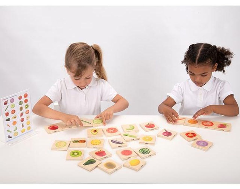 TickiT Lernspiel aus Holz Fruit & Vegetable Match Memory Set