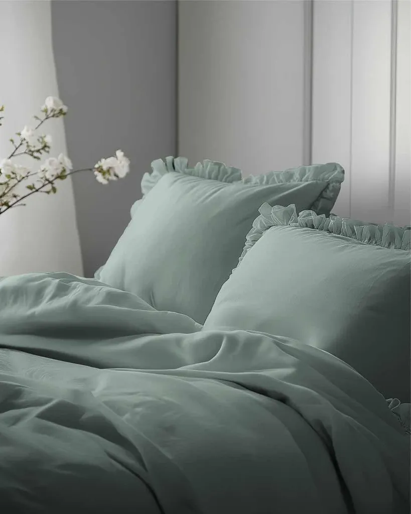 DeLeon Collections Set Trapunta Letto Matrimoniale (Doppia) – Foresta Con Cervi, Sfumature Blu/Verde/Grigio, 1 Federa - 3