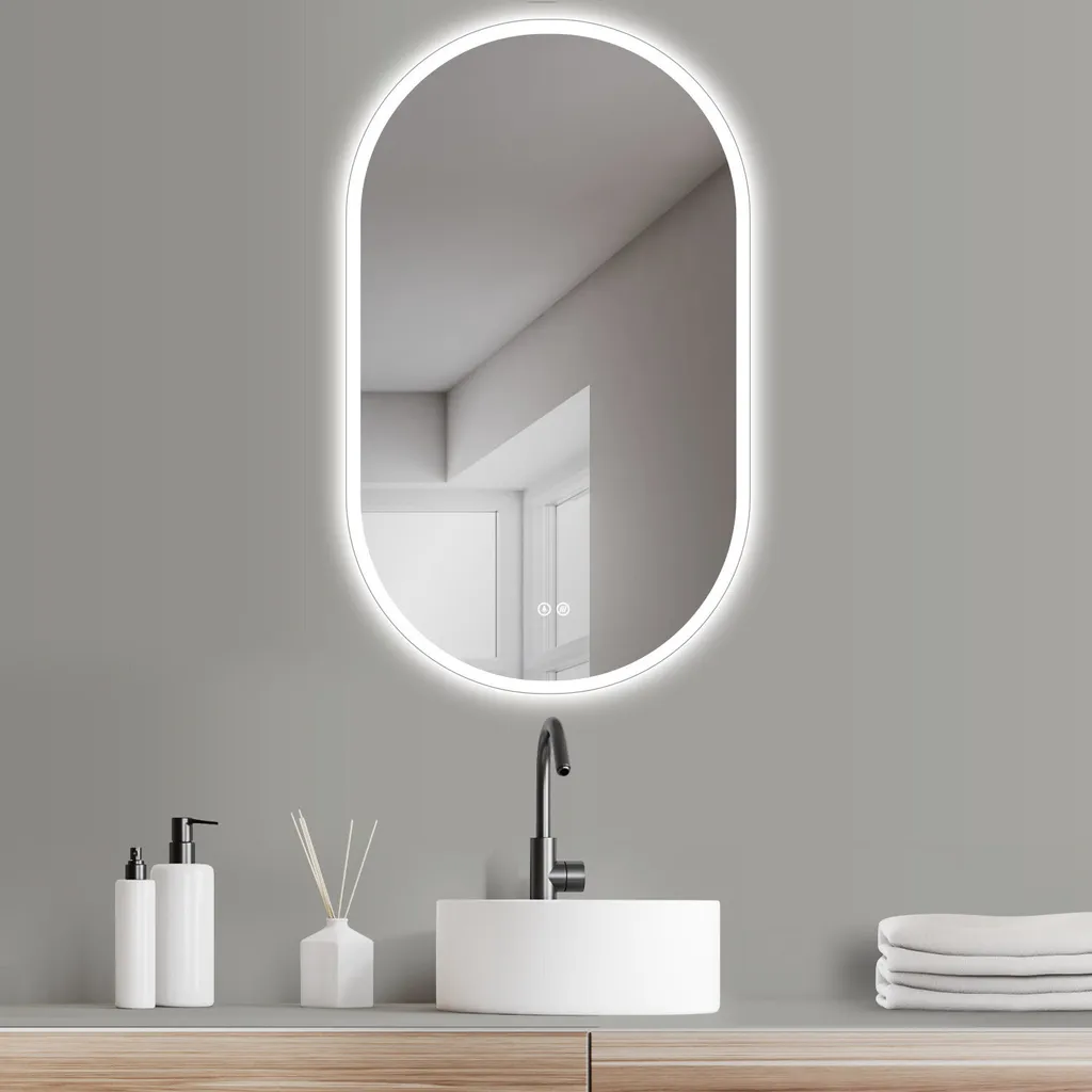 Miroir LED ovale 45x75 cm antibuée : finissez-en avec la vapeur d'eau