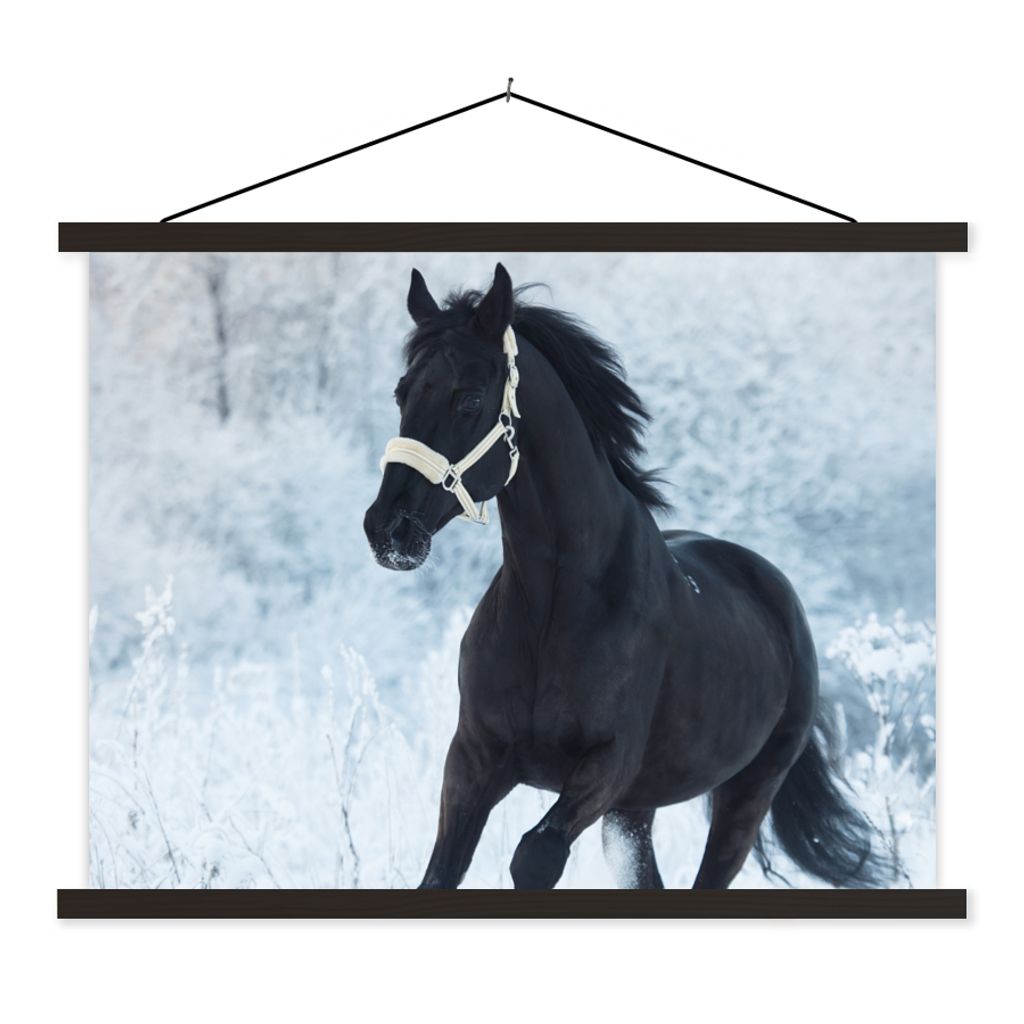 MuchoWow Textilposter Pferd - Schnee - Wald 150x113 cm mit schwarzem Rahmen - Wohnzimmer