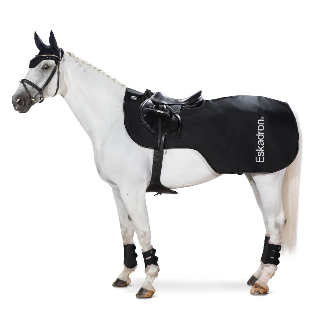 Couvre-reins Cheval Softshell Reflex Eskadron Noir 135 cm - Équipement