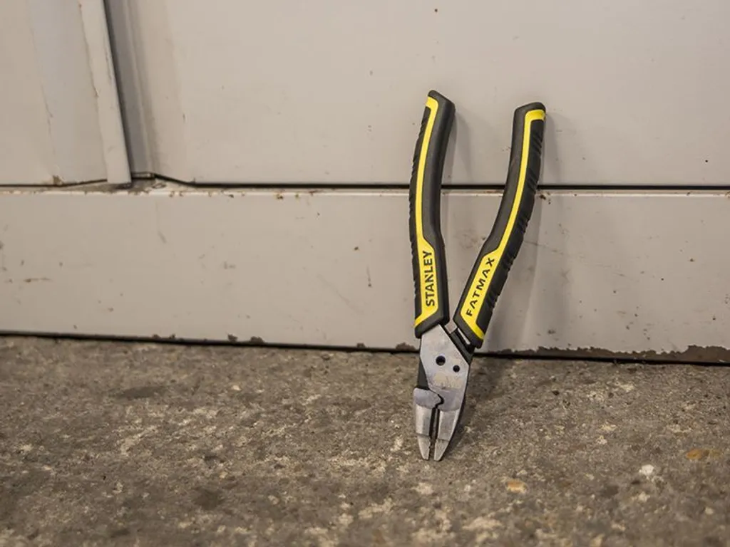 Pince Multi-usage 5-en-1 Stanley FatMax HTS Outil à Main Polyvalent - 4