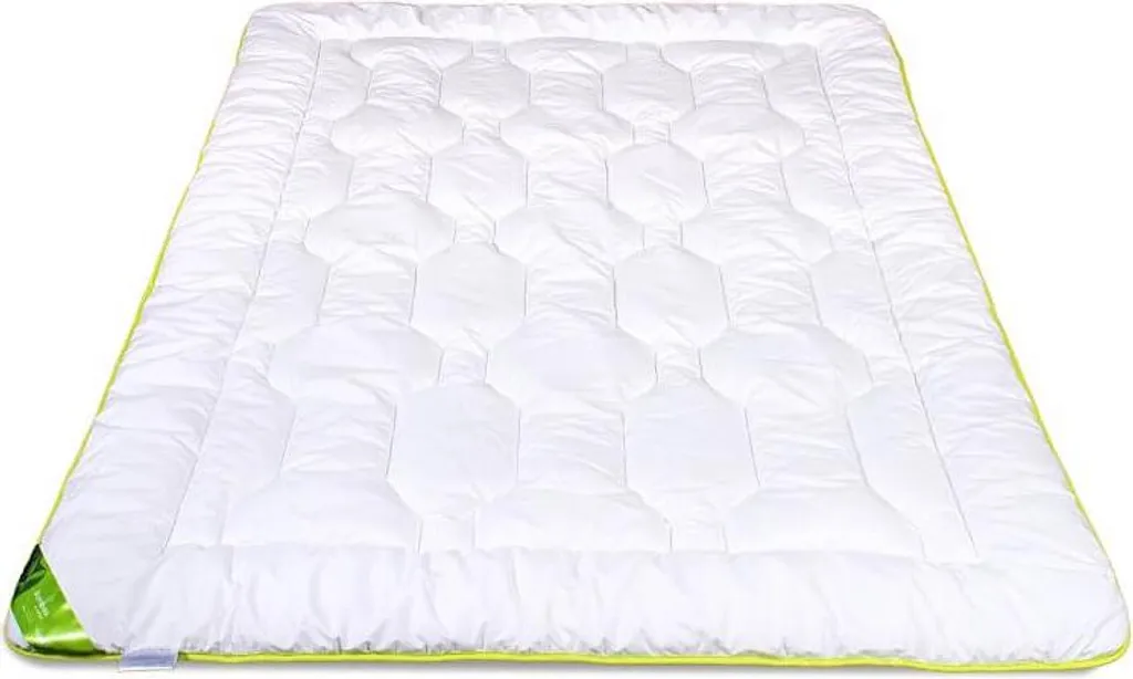 Yatas Bedding Coperta In Bambù Per Bambini - 95x145 Cm, 300g/m², Morbida E Traspirante - Trapunta Ecologica Per Tutto L'Anno, Crema Con Bordino Verde