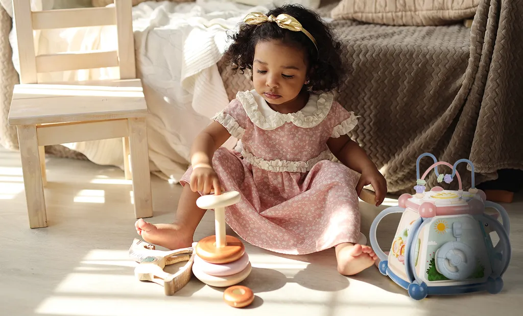Cube éducatif interactif pour occuper et éveiller bébé sans s'ennuyer - 8