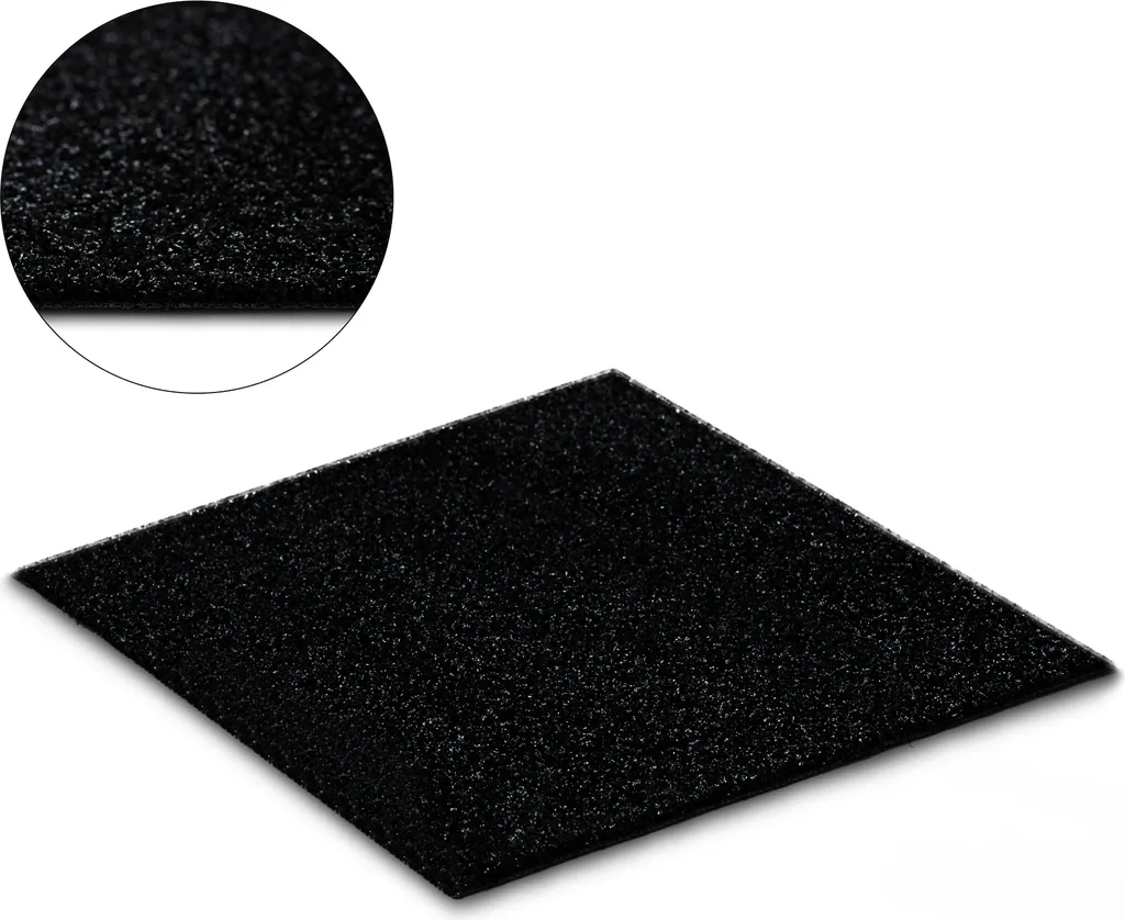 Gazon synthétique pour terrasse et balcon noir Spring 200x600 cm robuste