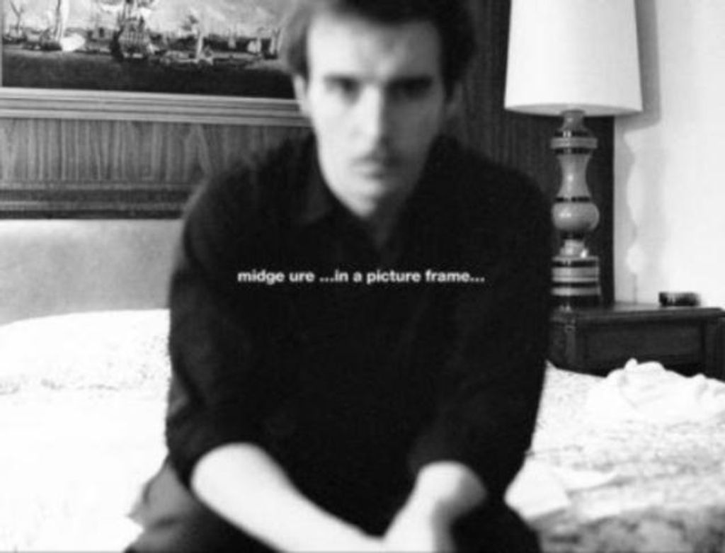 Midge Ure In A Picture Frame – Lingua: Inglese