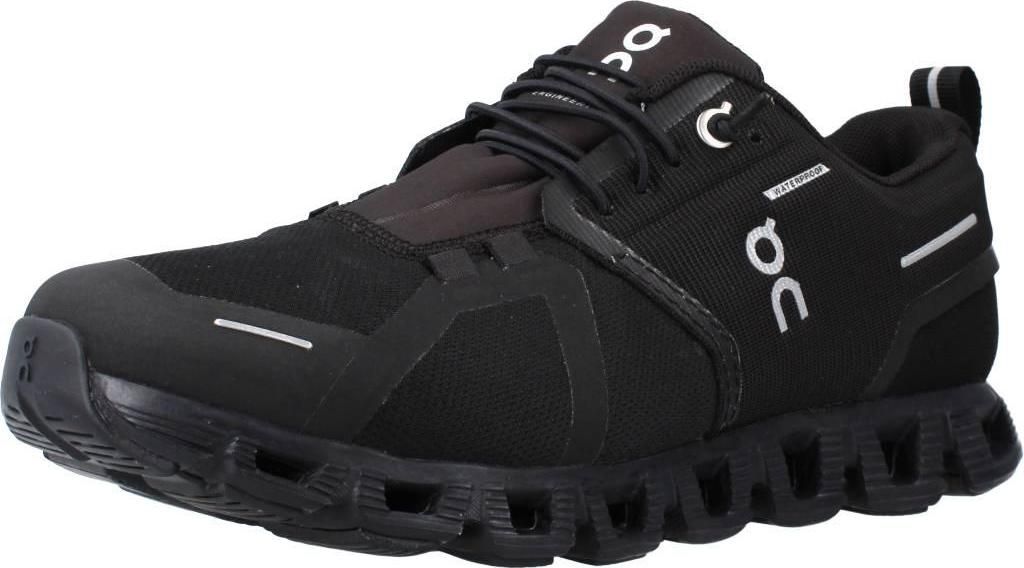 Sneakers Del Marchio On Running Del Modello Cloud 5 Immagine del prodotto 