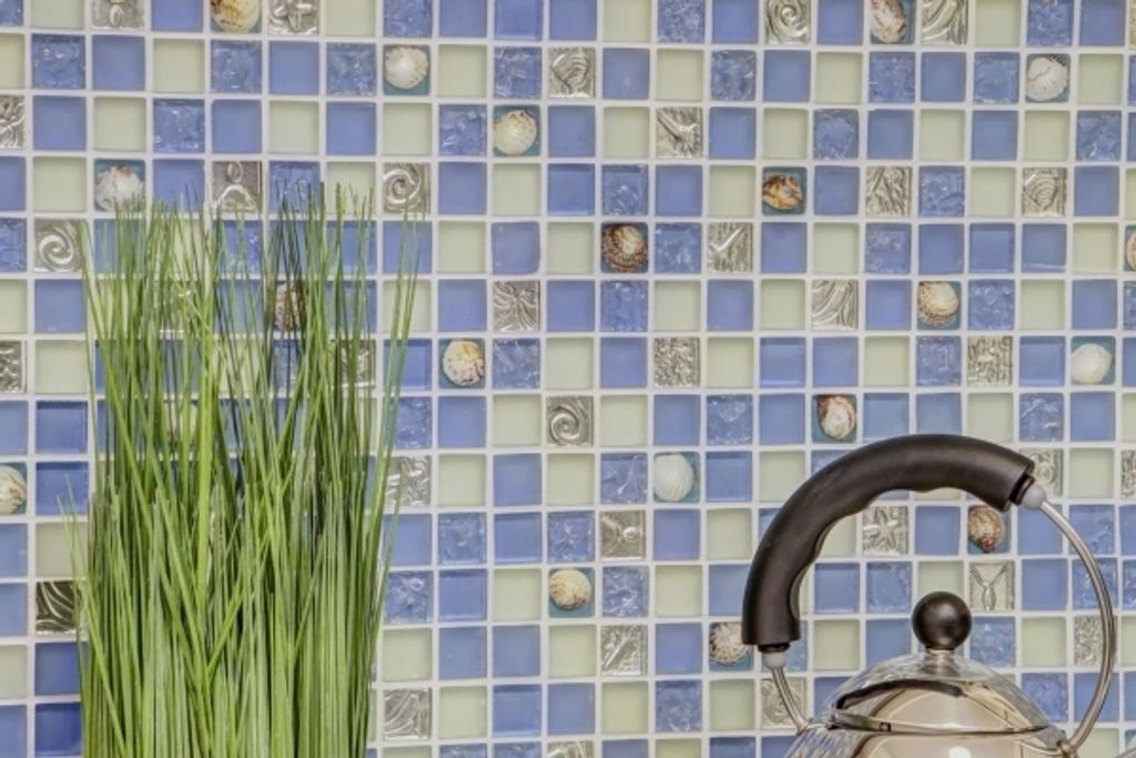 Handmuster Mosaikfliese Transluzent blau Glasmosaik Crystal Muschel blau MOS82B-0104_m
