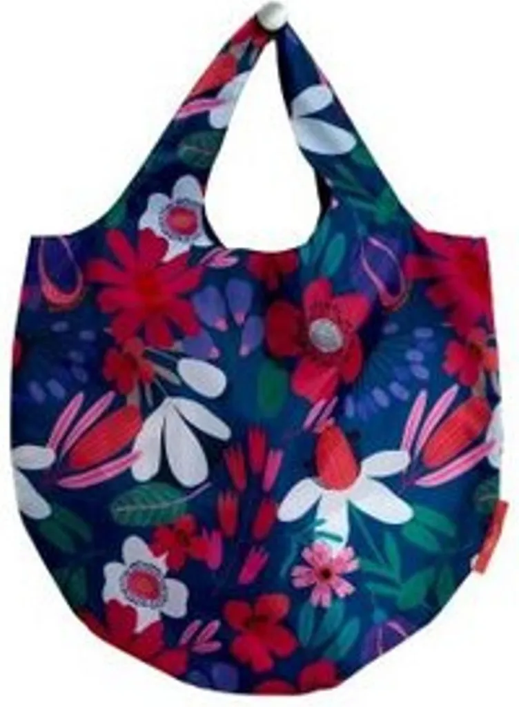Sac facile Mode Ibiza ultra léger avec finitions artisanales et pompon