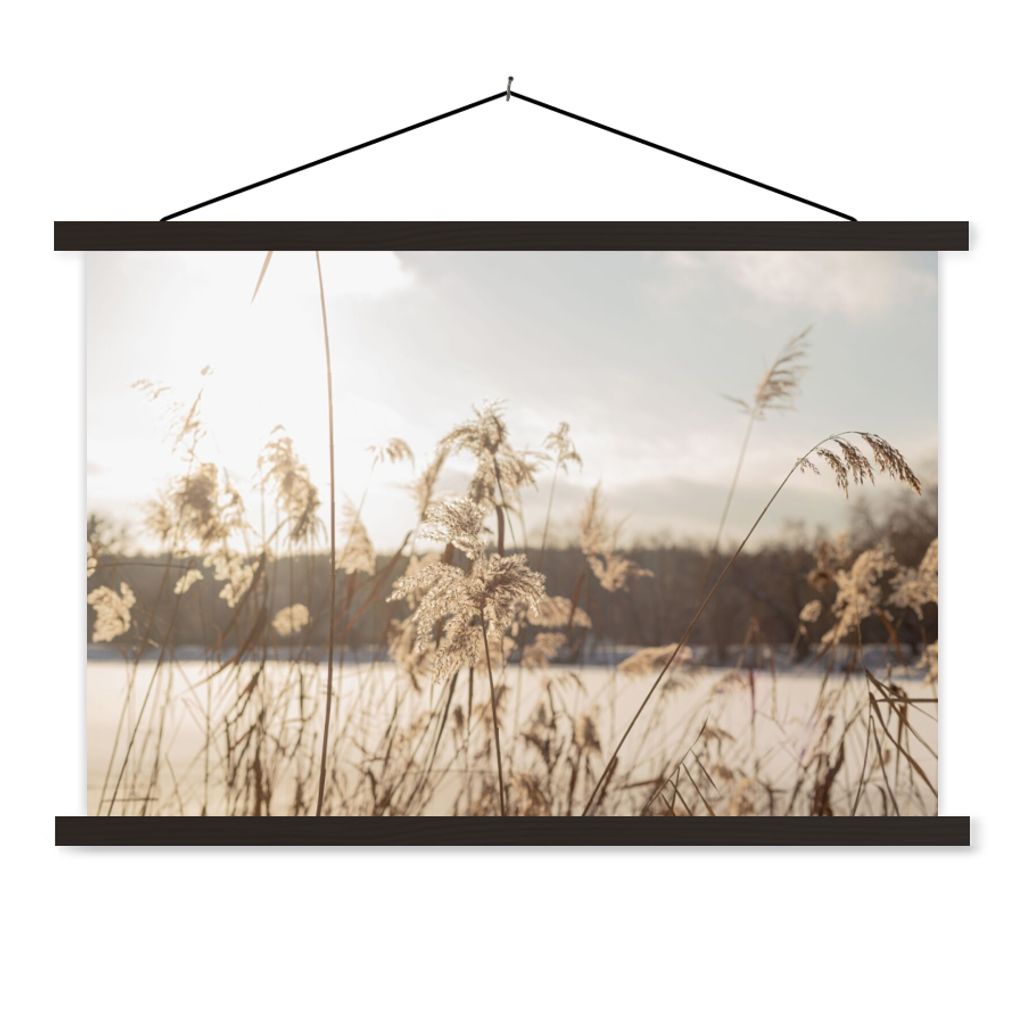 MuchoWow Textilposter Wasser - Pampasgras - Pflanzen 90x60 cm mit schwarzem Rahmen - Aufhängungssatz