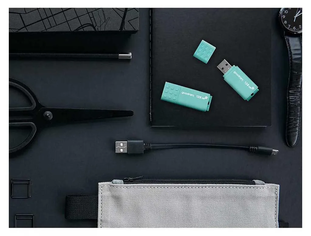 Chiavetta USB 64GB Turchese Goodram UME3 - USB 3.2 per Studenti