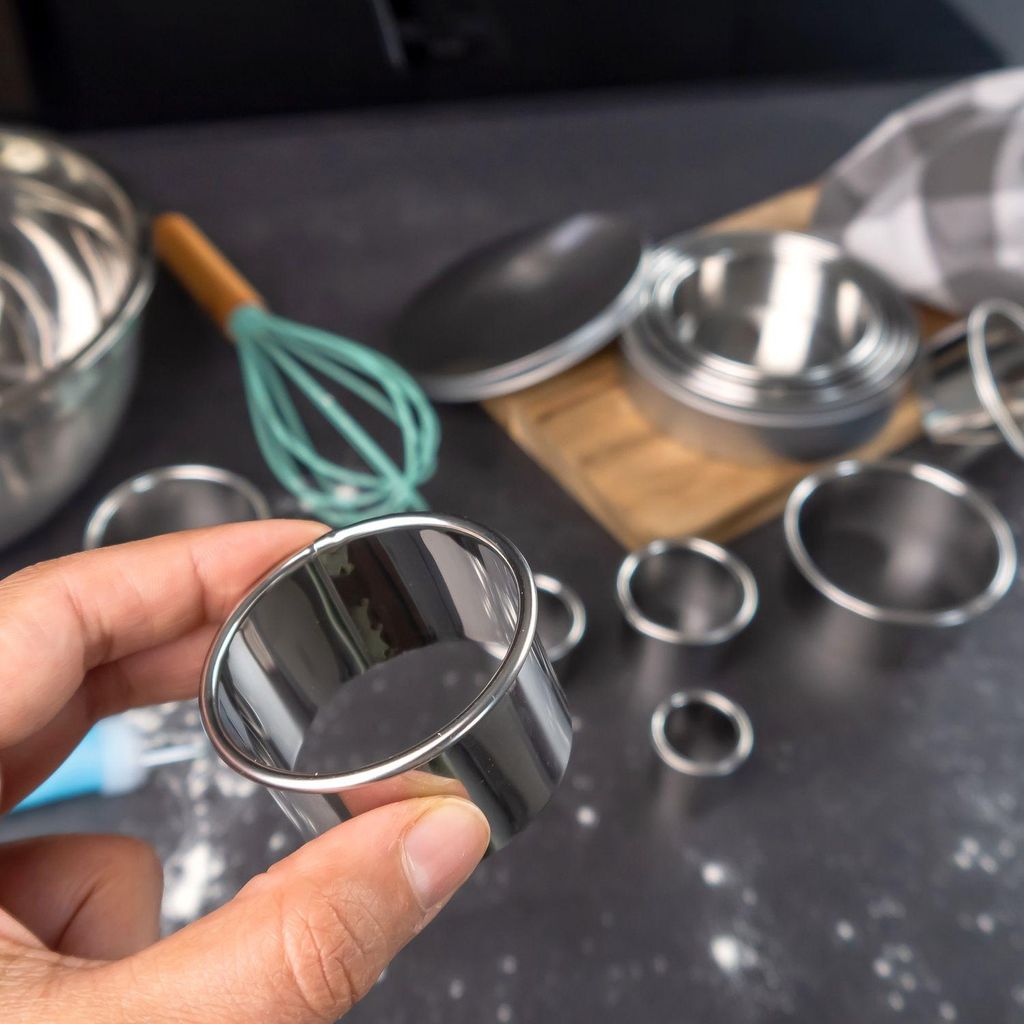 Tagliabiscotti abete in acciaio inox 6,5 cm | La Mandorla - Tutto per