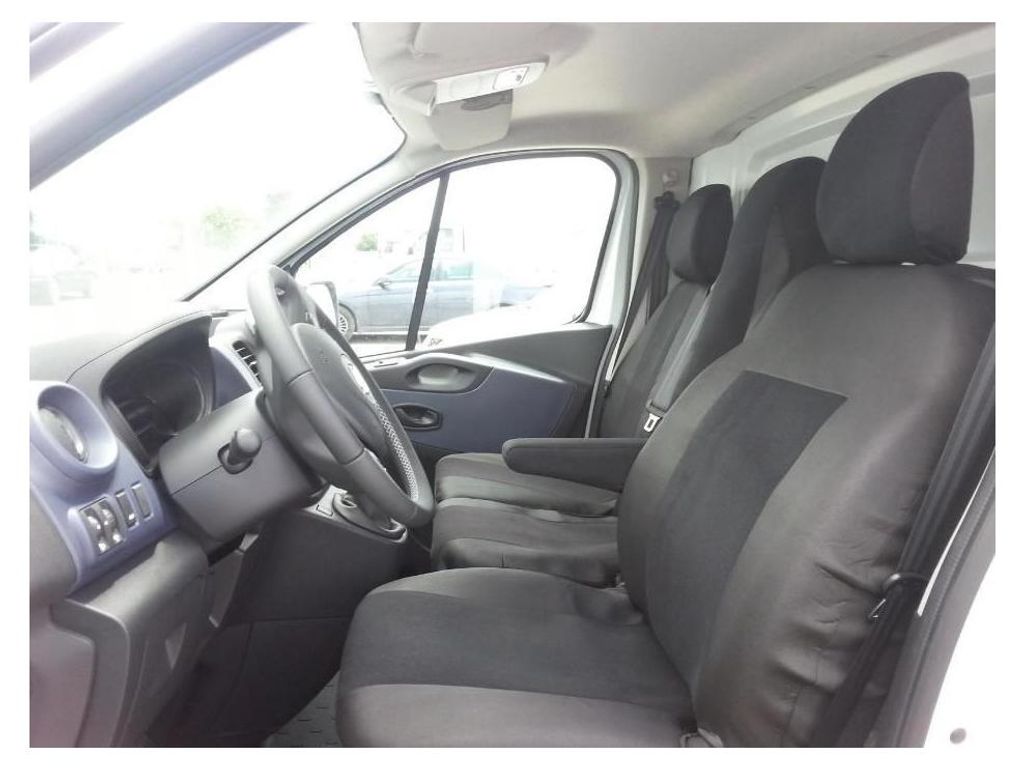 2+1 Sitzbezüge (Polsterungen) für Vordersitze für Opel Vivaro / Renault Trafic ab 2014