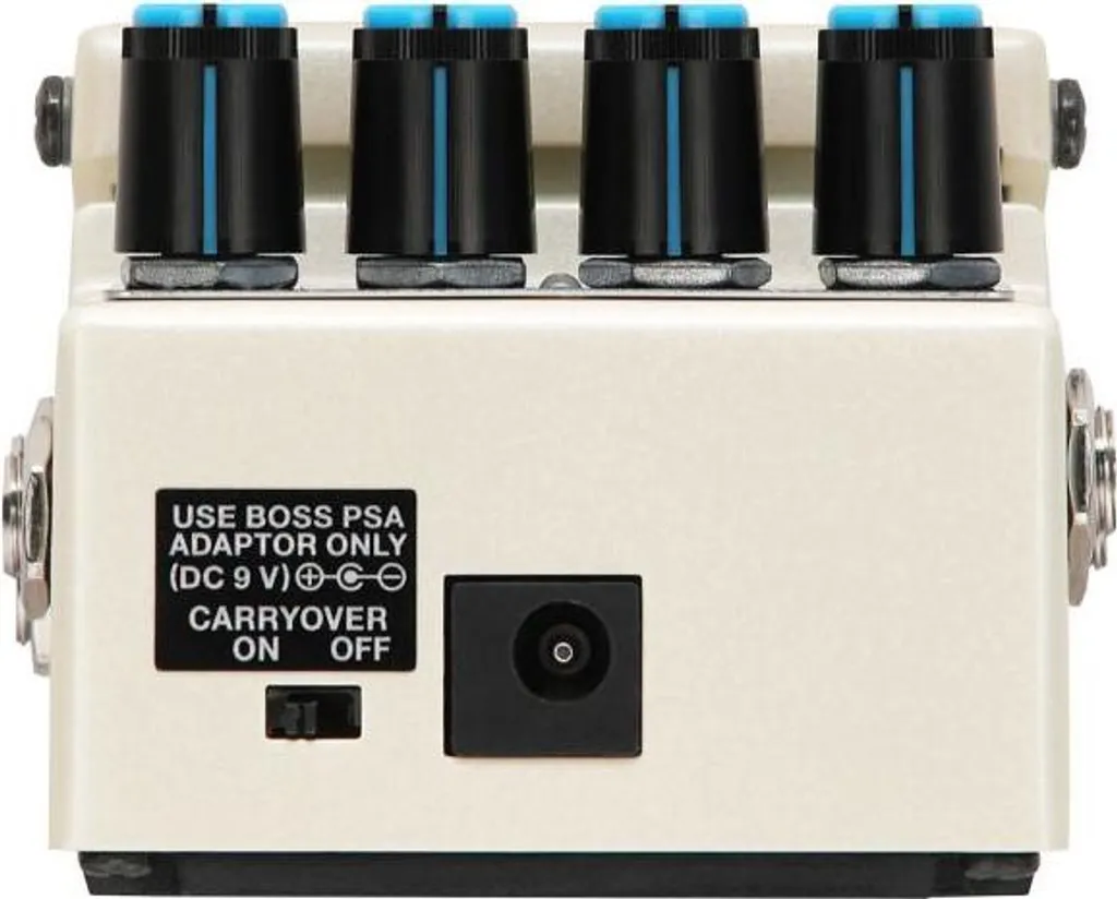Boss DD-8 Digital Delay avec Pédale FS-5U et Câble de Patch Inclus - 4
