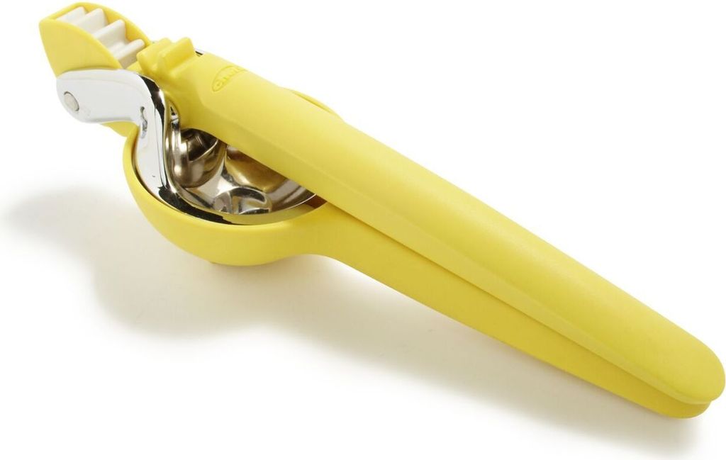 Chef'n Manuelle Saftpresse of Citrus FreshForce für Orangen, Limetten und Zitronen, Presse of Polyethylen und Edelstahl, Farbe Gelb,25,5x7,2x7cm, ...