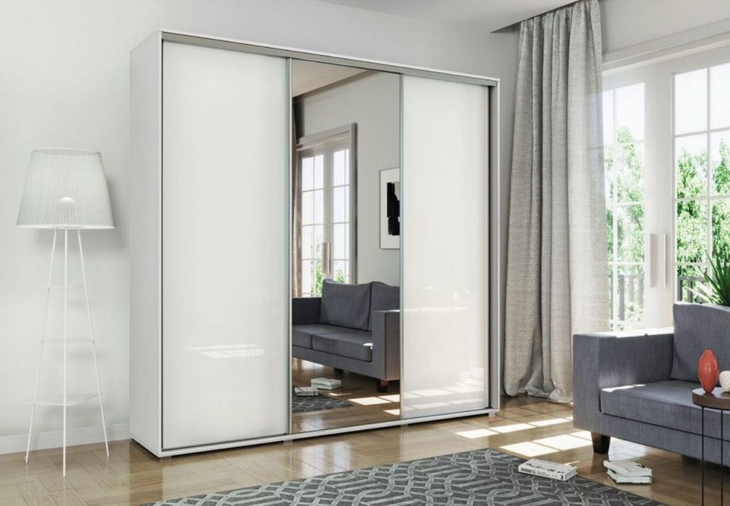 Geräumiger Kleiderschrank mit Spiegel 250 cm MATEO - weiß