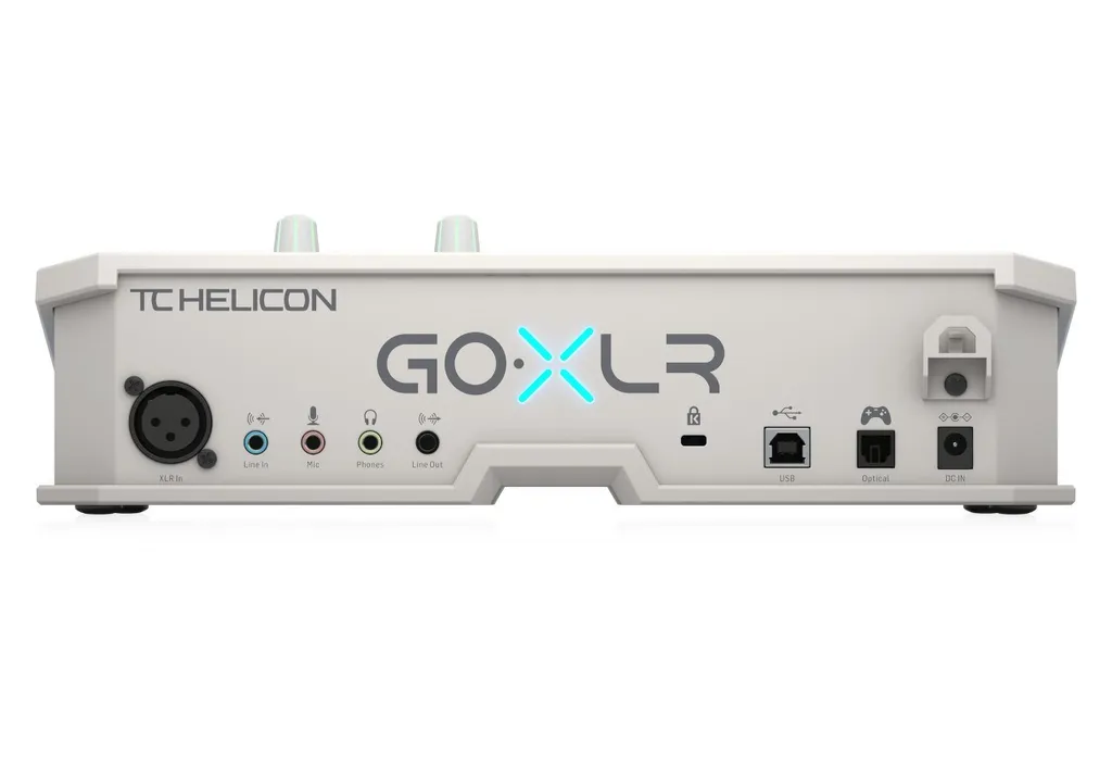 TC Helicon GO XLR-WH Interface avec faders motorisés et effets voix - 3