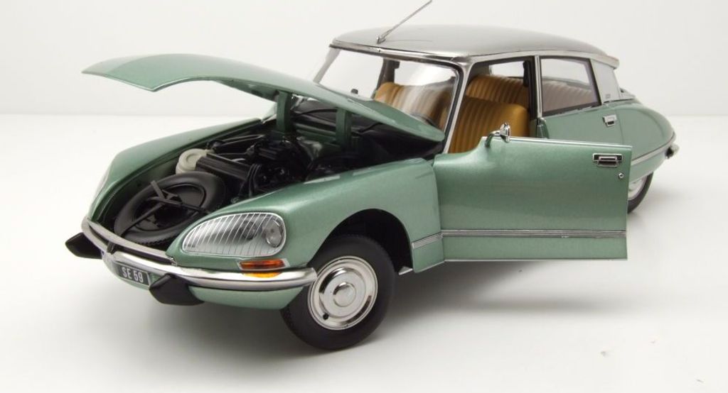 DS 21 PALLAS 1972 5 VITESSES VERT ARGENTÉE 11